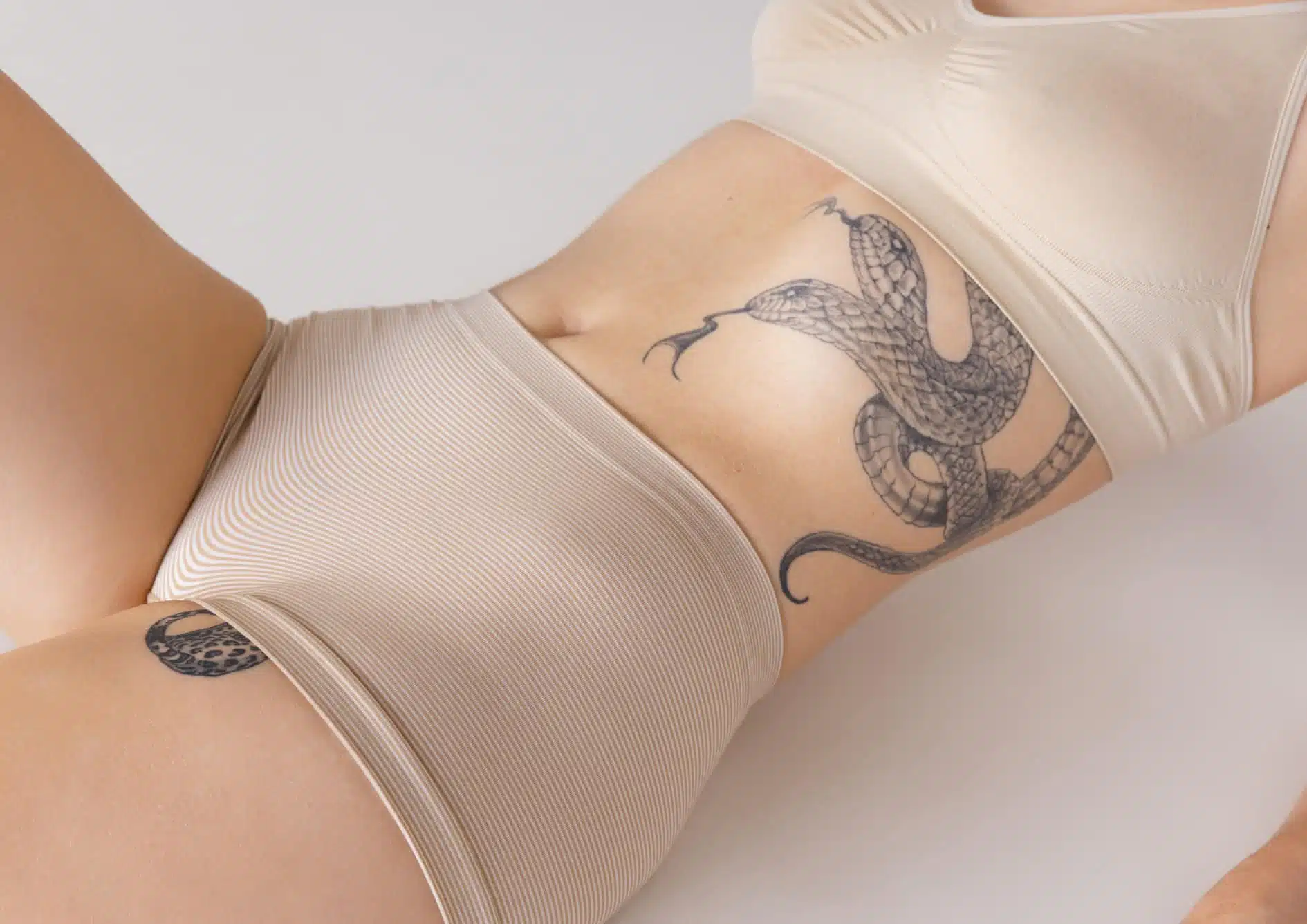 Détatouage laser à Paris | Enlever un tatouage, detatouage laser | Centre esthétique Skinessence