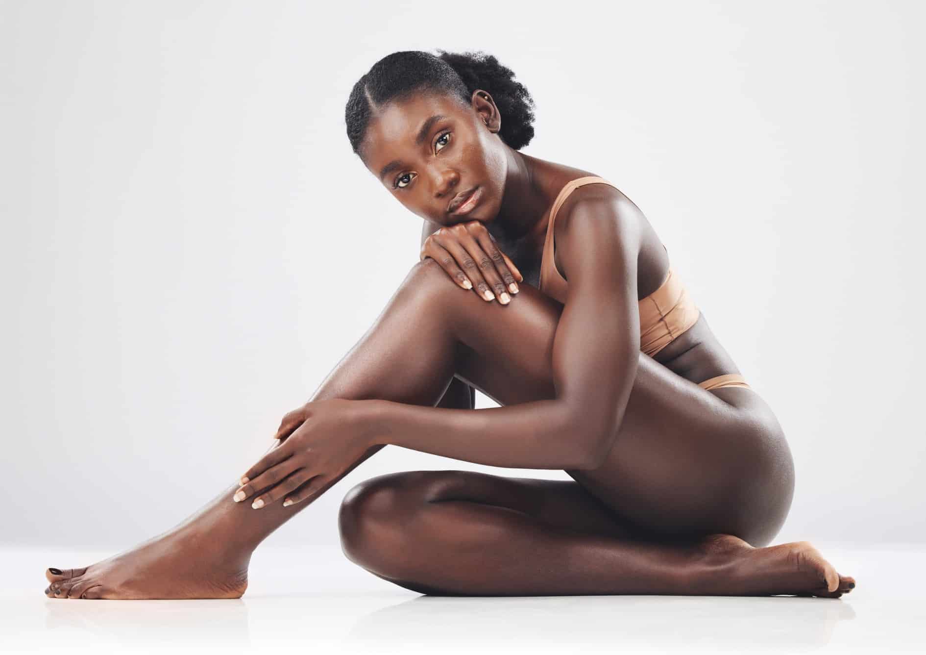 Epilation peaux mates et foncées à Paris | Epilation définitive peau noire | Centre esthétique Skinessence